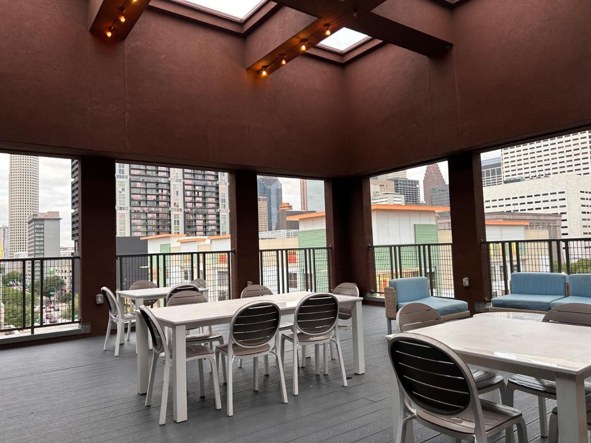 Downtown Houston Apartment Eksteriør billede