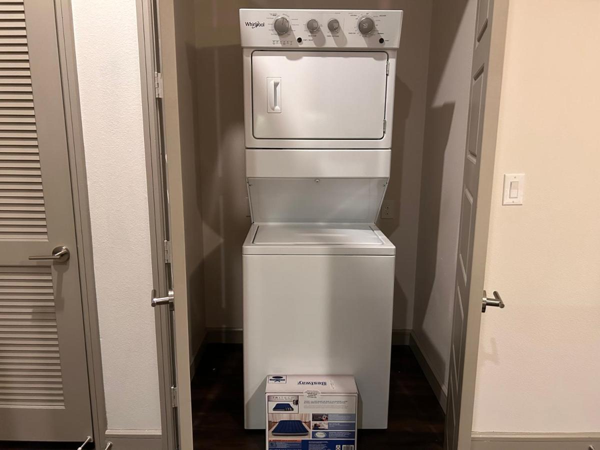 Downtown Houston Apartment Eksteriør billede